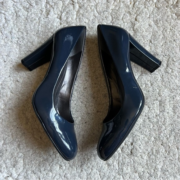 Calvin Klein NAVY High Gloss “Olive” Heels Patent Leather Pumps 10M - Picture 3 of 13